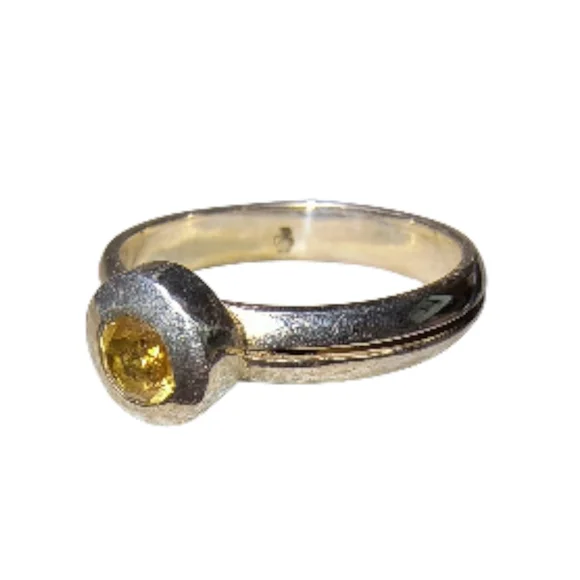 Yellow Topaz And Sterling Silver Artisan Minimalist Ring Brand New - Picture 2 of 11